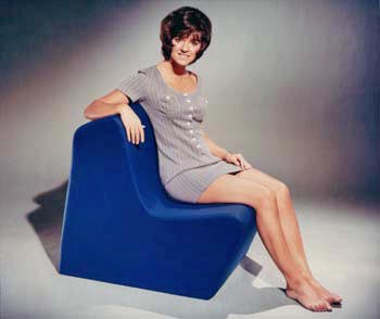 Hines-design-foam-chair